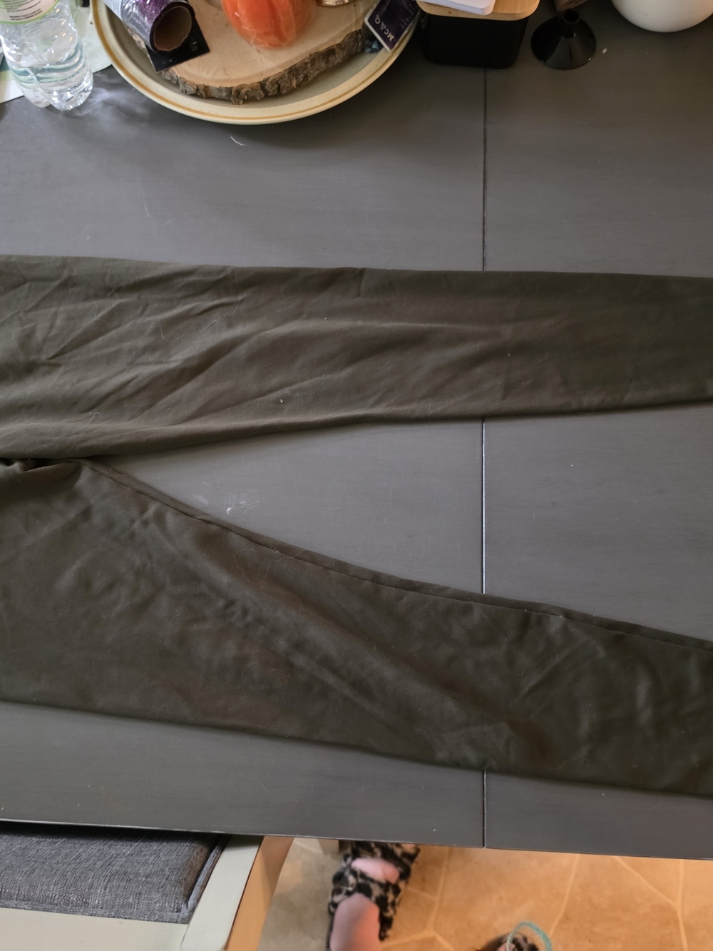 Womens Fornia Size Small Olive Leggings